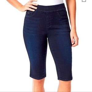 Nine West Heidi pull on skimmer shorts